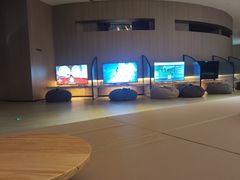 -涨巢·潮玩水疗局