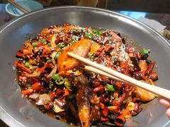 -有红鸡毛店·川菜(建设路店)