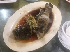 -四川小胡子海鲜(丁村万人海鲜广场店)