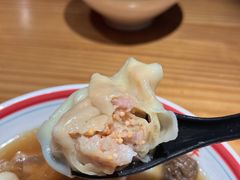 -八二小区抄手(龙湖上城天街店)