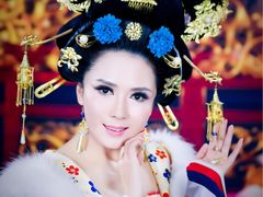 -九月鹰飞汉服摄影工作室