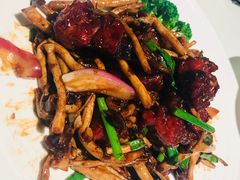 -八府香鸭·啫啫煲(华山路店)