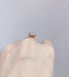 -威德钻石-克拉钻大本营(南京东路店)