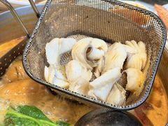 -樾餐厅泰式海鲜火锅(民歌湖店)