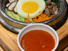 -明洞阿姨·韩式酱蟹烤肉·创意料理(三元桥店)