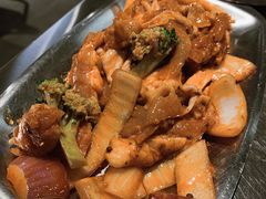 -马路牙子烧烤音乐酒馆(望京店)