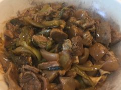 酸菜炆牛肉-勝記酒家·37年老字号·经典粤菜(荔枝公园店)