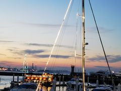 -东港音乐喷泉广场