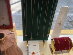 -LADY FAFA(巨鹿路陕西南路路口店)