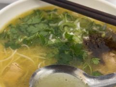 -文山荷鲜居(翠湖店)