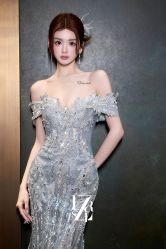 -Renee芮亦婚纱(原丽莎)