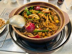 -胡须佬鸡煲四季火锅店(石厦西村直营店)