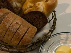 美式餐前面包-Wolfgang’s Steakhouse 沃夫冈牛排馆(上海白玉兰广场店)