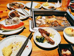-钦瓦台时尚自助餐厅(银泰城店)