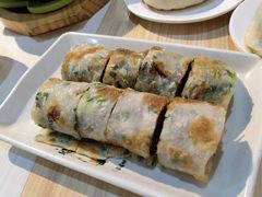 葱饼卷牛肉-台北楚楚园馅饼粥(虹桥南丰城店)