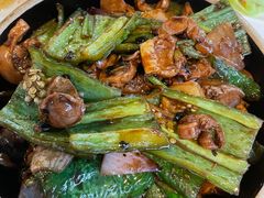 尖青椒鸡杂-和记菜馆