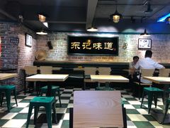 大堂-东记甜品(佛山总店)