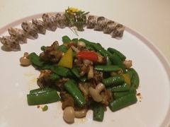 -宝燕壹号景观餐厅(龙盛国际商业广场店)