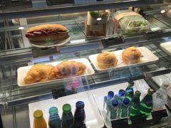 面包甜点陈列柜-星巴克(杭州大厦C座店)