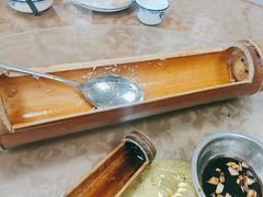 -盛得农家美食·无花果浸鸡·古法烧鸡·竹筒饭(白水寨森林海店)