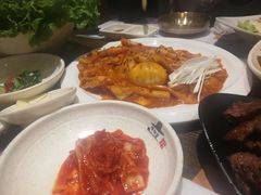 海鲜炒年糕-朴大人炭烤·韩国料理(奥帆中心海尔洲际店)