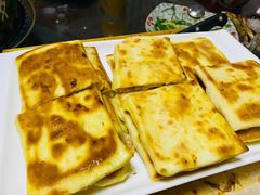 黄油烤酸奶饼-格日勒阿妈蒙古厨房(大召店)