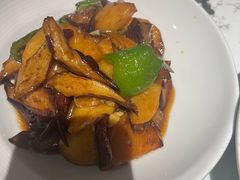 -关东小磨东北菜(漕河泾印象城店)