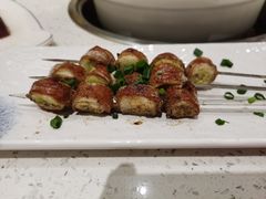 烤大肠裹大葱-三人行骨头王火锅(长寿店)
