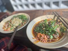 -方铲铲·成都板凳面(滨江银泰店)