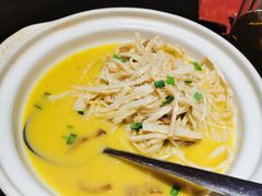 -鸽子侯·家宴·平价海鲜(市图书馆店)