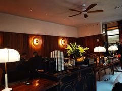 -银米·云南传统过桥米线(双廊黑金冠店)