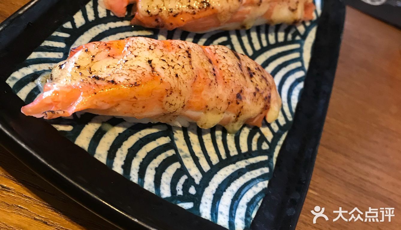 第一次点鱿鱼圈,和直接用鱿鱼须炸的不太一样