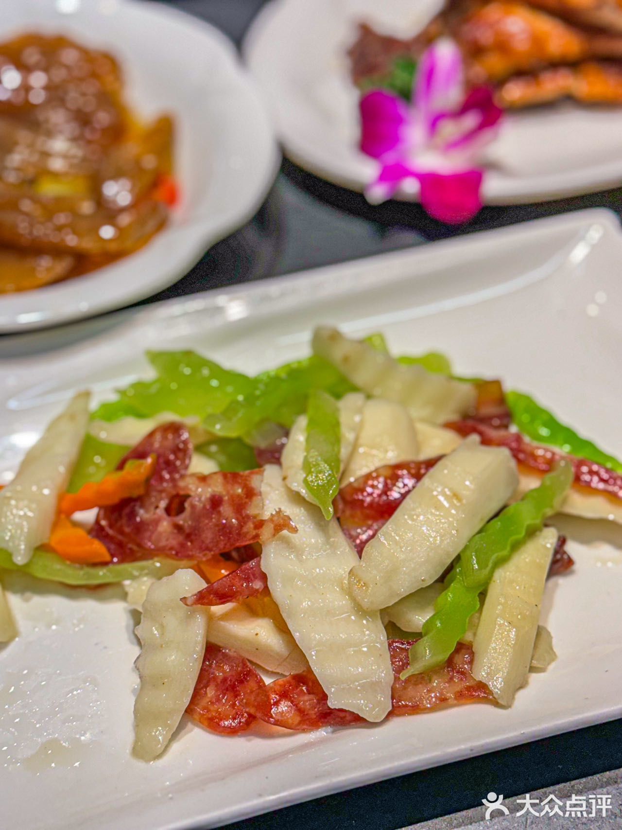 👀看沪剧“繁花”，赏浦江夜景，😋品苔圣园本帮菜