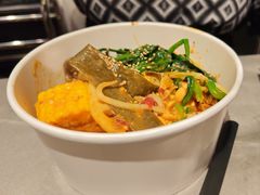 -W COLLECTIVE  DESSERT SHOP