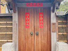 -龙华寺