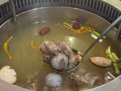 -阿二骨煲(新天地店)