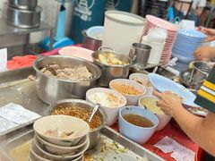 -榮泰米粉湯(Left Shop)