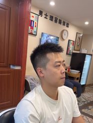 -韦恩先生Barbershop英式男士理发馆