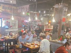 -萍姐火锅·公路夜市(武汉首店)