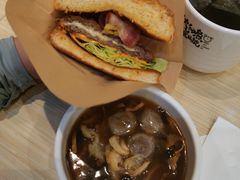 -魏家凉皮(西安秋林宏业商厦店)