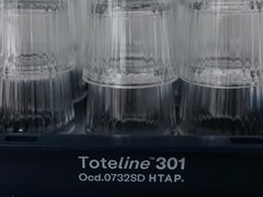 -UNI UNI(环亚凯瑟琳店)