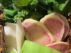 -蘑界·野生菌火锅(深业上城店)