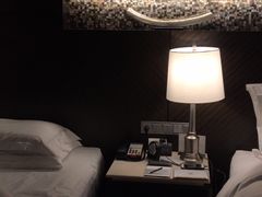 -青岛海尔洲际酒店