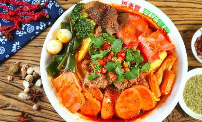 巴老冒豆花冒菜(鼓楼广场店)-"非常的好吃,麻辣味很足,而且微辣也不是