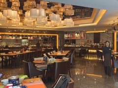 -岷山饭店-芝芝自助餐厅