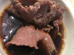 -左庭右院鲜牛肉火锅(浦江欢乐颂店)