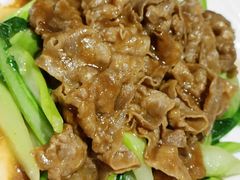 肥牛炒芥兰-港久茶餐厅(鹭洲里店)