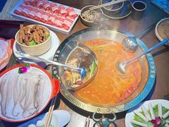-靓寨酸汤火锅(时尚天河东一街店)