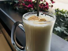 杏仁牛奶蛋白茶-新旺茶餐厅·早餐·夜宵(仙霞店)