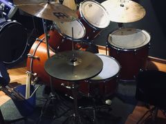-艺桉余音琴行(火神庙分店)